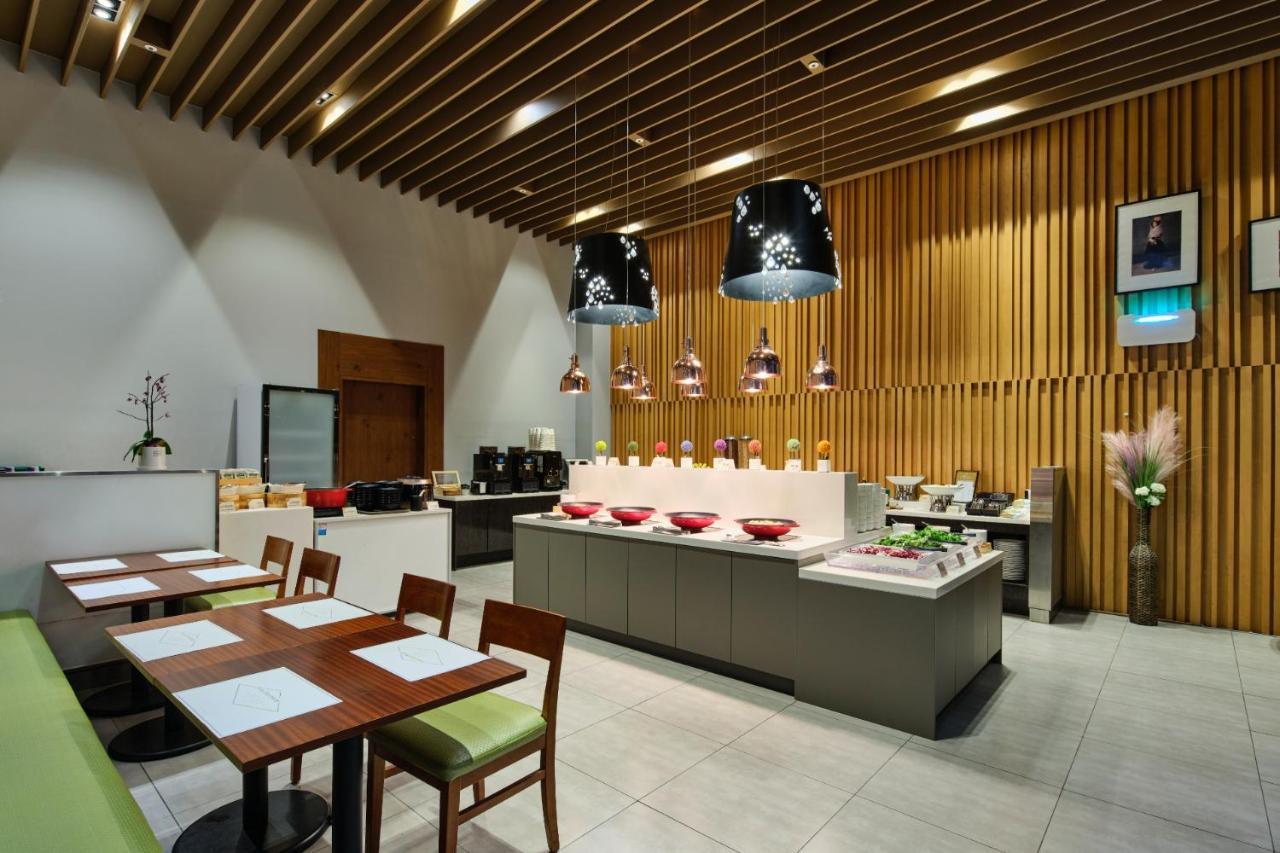 Atrium Jongno Hotel Seul